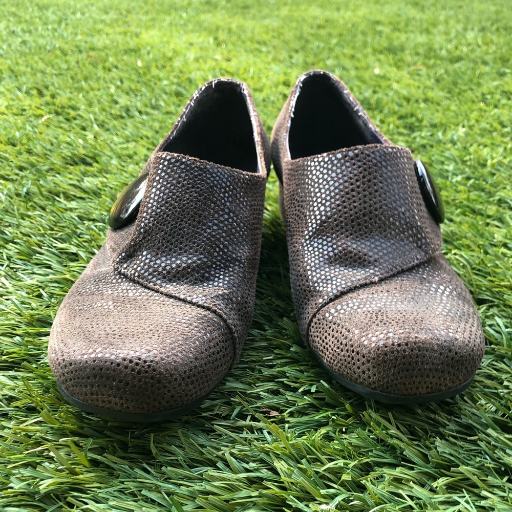 VANELi “Maxy” hidden wedge slipon